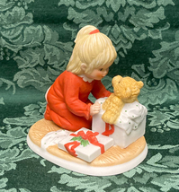 Lenox Teddy&#39;s First Christmas figurine Teddy &amp; Tiny Tots porcelain sculpture - £7.19 GBP