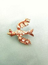 Vintage Gold Tone With Rhinestones Tiny Bird Brooch 1&quot; - £9.56 GBP
