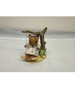 Vintage 1975 Enesco Figurine Mouse on a Swing 2.5” Tall - $290.98 MXN