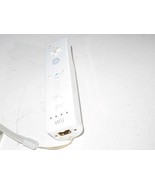 NINTENDO Wii CONTROLLER- WORKS FINE - NO BACK COVER- W61 - £11.11 GBP