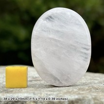 Rose quartz palm worry stone for friendship and fertility - £8.36 GBP