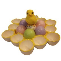 Easter Egg Holder Decor Vtg Ceramic Yellow Chicken Chick Fits 1 Dozen Eggs READ - £14.75 GBP