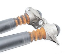06-10 VOLKSWAGEN JETTA REAR SHOCKS PAIR Q3868 image 3