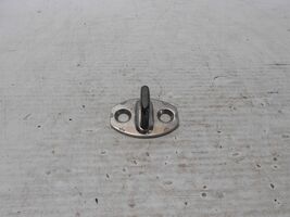 01-05 VW Passat Left Front door striker latch catch OEM - $23.81 CAD