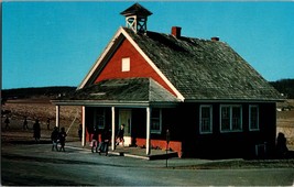 Postcard Amish One Room School Witmer Pennsylvania (B9) - £3.81 GBP