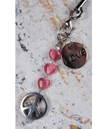 Peace Love Cell Phone Charm Lanyard Strap Cat Eye Hearts Crystal New Han... - $219.90 MXN