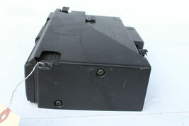 2002-2005 MERCEDES-BENZ C230 COUPE AUDIO RADIO CD DISC CHANGER K8407 image 7