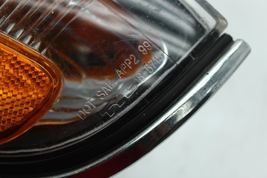 Passenger Corner/Park Light Park Lamp-turn Signal Fits 01-04 TACOMA 72410 image 9