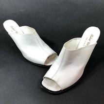Robert Clergerie Womens 7 B White Leather Thick Block Heels Covered Mules - £29.55 GBP