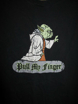 Vintage 2003 Star Wars t-shirt Jedi Master Yoda pull my finger Baby Fun - $37.77