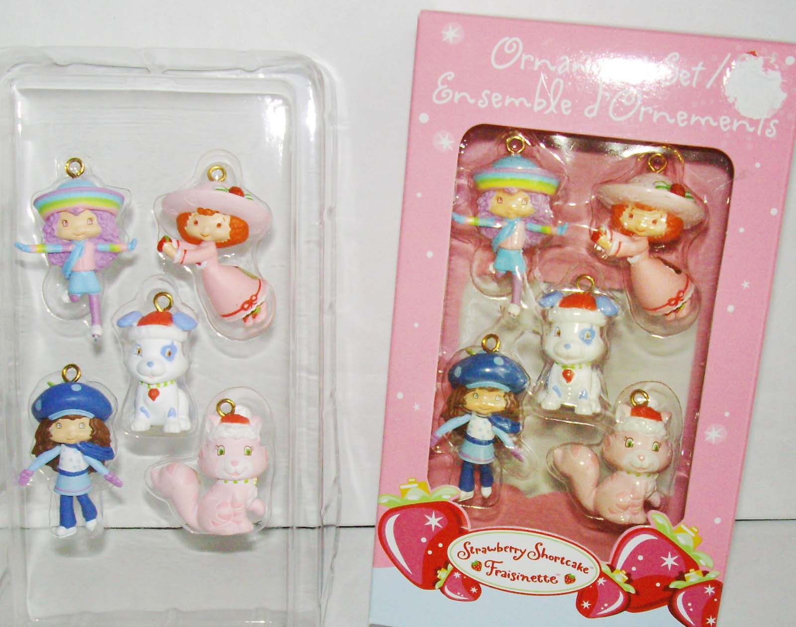 Primary image for STRAWBERRY SHORTCAKE CHRISTMAS TREE ORNAMENTS 5 PIECE DOLLS PETS MINT IN BOX
