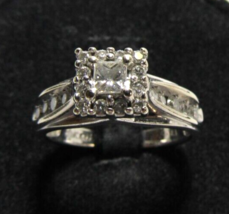 Keepsake 14k White Gold Princess Diamond Sq Halo Sz 7 Engagement Ring .9... - $544.49