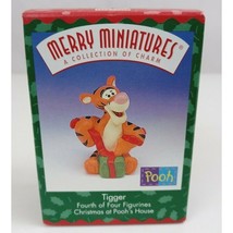 Vintage 1999 Hallmark Merry Miniatures Tigger Christmas at Pooh's House #4 Of 4 - £9.88 GBP