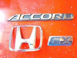94 95 96 97 Honda Accord Lx Rear Trunk Lid Emblem Badge Symbol Logo - £12.76 GBP