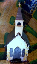 Plastic Ville Church O Scale Trains - £9.44 GBP