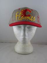 Calgary Flames Hat (VTG) - Script and Logo by The Game - Adult Snapback - £51.95 GBP