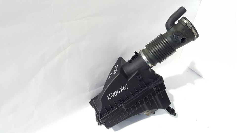 Left Side Air Cleaner Box With Tubes OEM 2010 2011 2012 2013 Jaguar XJ90... - $42.07