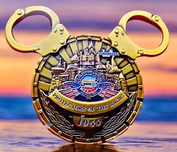 US Secret Service Disneyland Gold Maroon LA Field Office Mickey Challenge Coin - $16.95