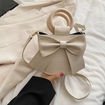 Bow Tie Round en Handle Design Female Handbags Mini Stone pattern Leather Crossb - £149.26 GBP
