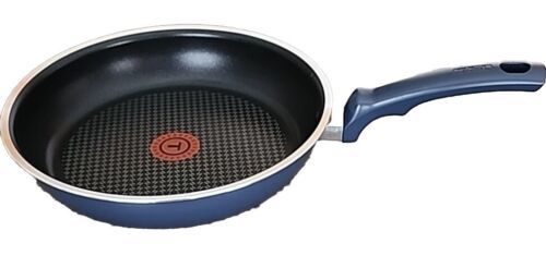T-FAL ~ BLACK ~ 10.5" Frypan ~ Non-Stick ~ Thermo-Spot ~ Oven & Dishwasher Safe - $42.08