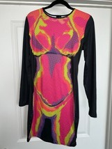 SHEIN Bodycon Graphic Dress Size Medium - $16.42 CAD