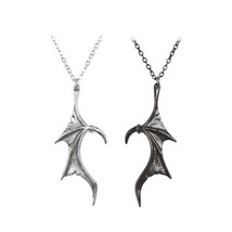Alchemy Gothic Darkling Heart Necklace - $1,093.05 MXN