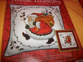 Craft Holiday Needle Treasures Kit Santa Pillow Thread Christmas Cross S... - £22.32 GBP