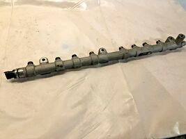 BOSCH INTERNATIONAL MAXXFORCE 13 FUEL RAIL 3006765C91, 0445226095 OEM - $425.00
