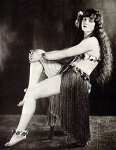 Vintage Gilda Grey Shimmy Queen Dancer Pin-up Actress Sexy Pinup Photo! - $12.86