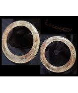 A fabulous Retro 1960s skinny Lucite bangle - £20.78 GBP