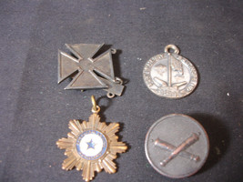 Old Vtg Military Metal Pin Mixed LOT &amp; Other Rifle Sharp Shooter Ft McHenry - £15.90 GBP