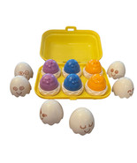 TOMY 1993 Toomies Preschool Shapes Hide &amp; Squeak Eggs Sorter Learning Ma... - $199.38 MXN