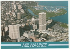 Postcard Milwaukee Wisconsin Aerial View of Downtown Unused Continental Card - £4.69 GBP