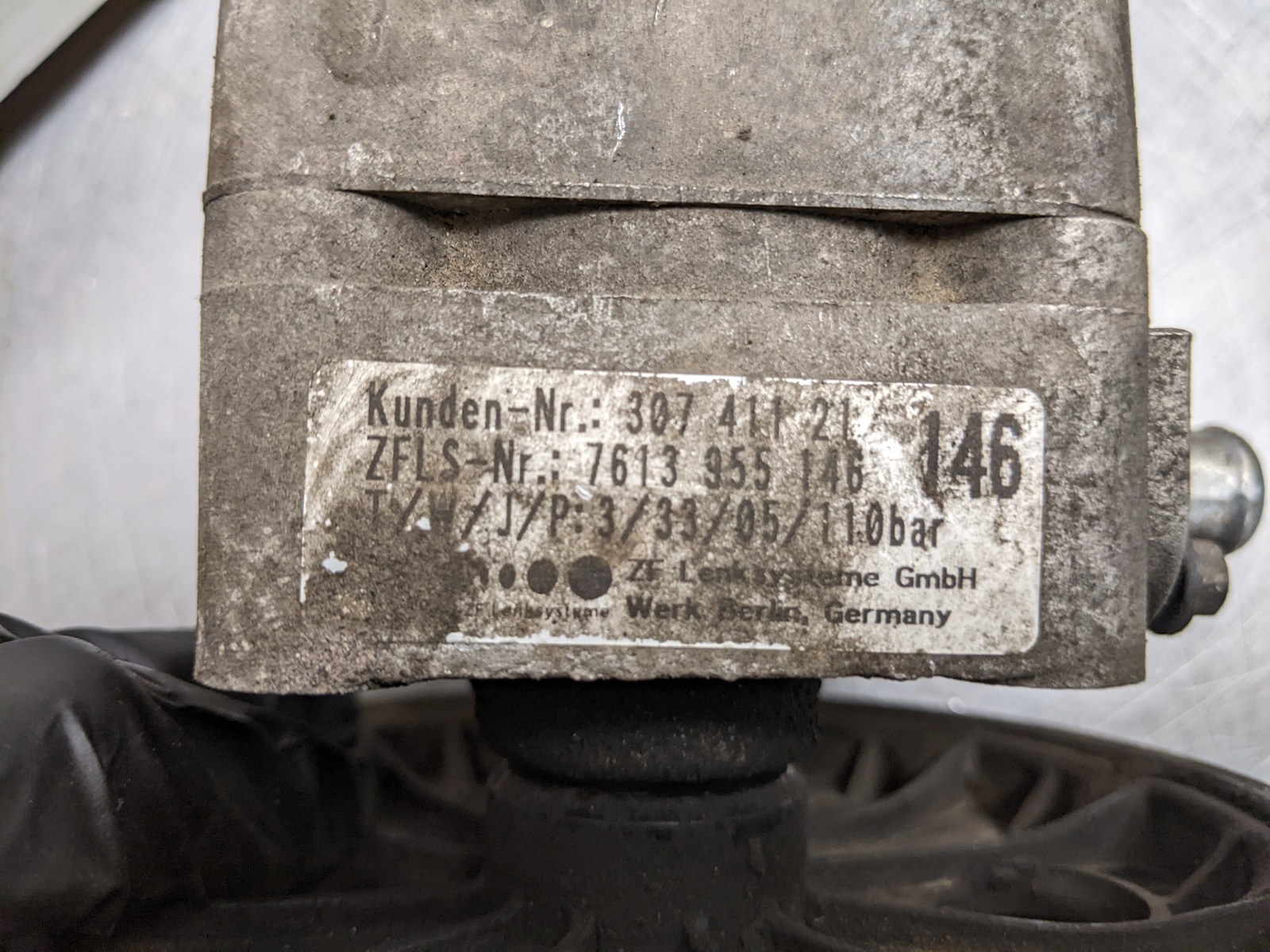 Vacuum Pump For 03-11 Volvo XC90  2.5 30741121 - $87.27
