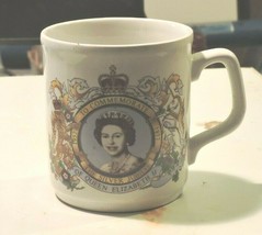 Table Tops Silver Jubilee Queen Elizabeth II 1952-1977 White Cup Cartwrights - £15.83 GBP