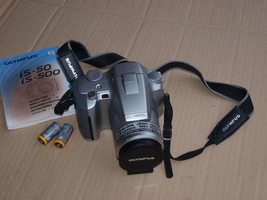 OLYMPUS IS-50 CAMERA FOR REPAIR - £15.36 GBP