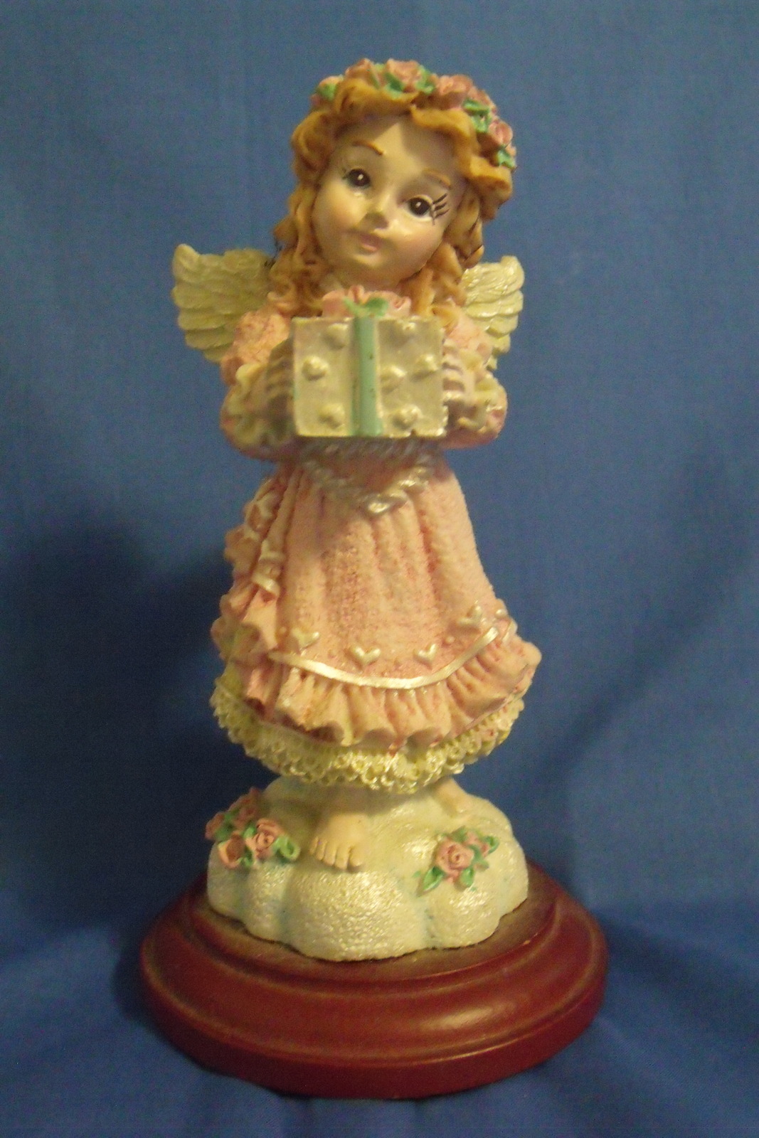 Figurine Girl Angel in Pink Dress with a Present - $9.95