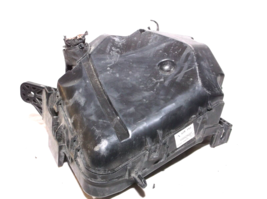 11-12-13  HYUNDAI  ELANTRA US BUILT / ENGINE BAY/  FUSE/RELAY/BOX image 5