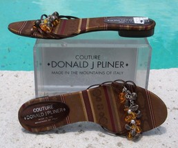 Donald Pliner Couture Jewels Flat Charms Shoe Sandal New 7.5 Silk Expres... - £79.08 GBP