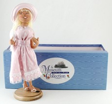 Annalee 14&quot; Rogers Store Couple 9750 The Museum Collection NIB - $19.99