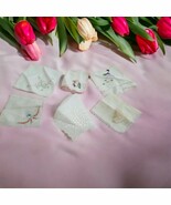 Lot of 6 Vintage/Antique Hankies Handkerchiefs Mixed Lot Embroidered Unb... - $14.84