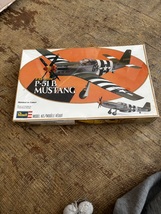 Revell model kit P-51 B Mustang Military plane 1/32 sealed box  - $26.00