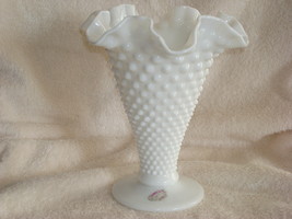 Tall Fenton Milkglass Hobnail Vase - £19.95 GBP