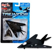 Tailwinds Maisto Fresh Metal 1:150 Scale Die Cast United States Military Aircraf - £17.37 GBP