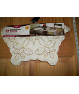 Better Homes Linen 44 Inch Cream Snowflake Table Runner Winter Gold Home... - £12.70 GBP