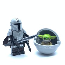 2pcs Mandalorian and Baby Yoda Grogu Din Djarin Star Wars Minifigures Toy - £5.48 GBP