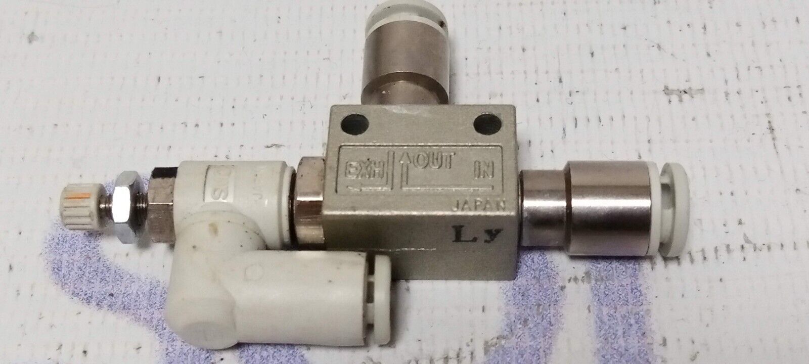 SMC AQ1500 Quick Exhaust Valve AS1301F - $26.50