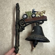 Vintage Cast Iron Wall Mount Dinner Bell With Horse Drawn Buggy - £55.14 GBP