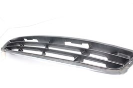 09-14 HYUNDAI GENESIS FRONT BUMPER LOWER GRILLE Q5181 image 2
