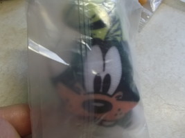 Kellogg&#39;s Disney Mini Bean Bag-Goofy - $6.00